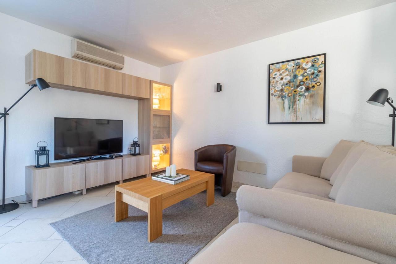 Villa climatisée, piscine privée chauffée, Fitness proche Cannes, Fréjus, St Raphael, Grasse Montauroux Extérieur photo